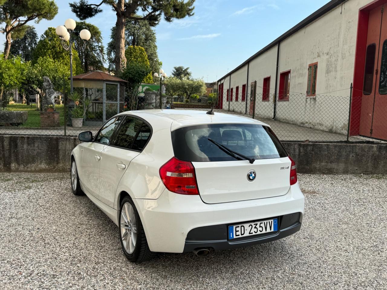 Bmw 116 116d 2.0 116CV cat 5 porte Futura DPF