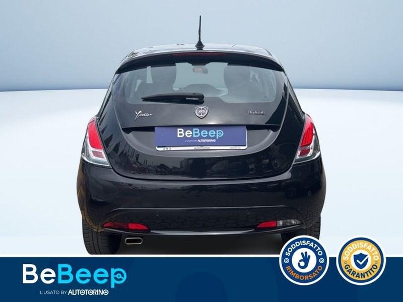 Lancia Ypsilon 1.0 HYBRID GOLD S&S 70CV