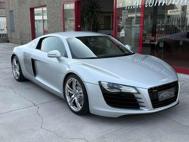 Audi R8 Coupe 4.2 V8 FSI quattro CAMBIO MANUALE
