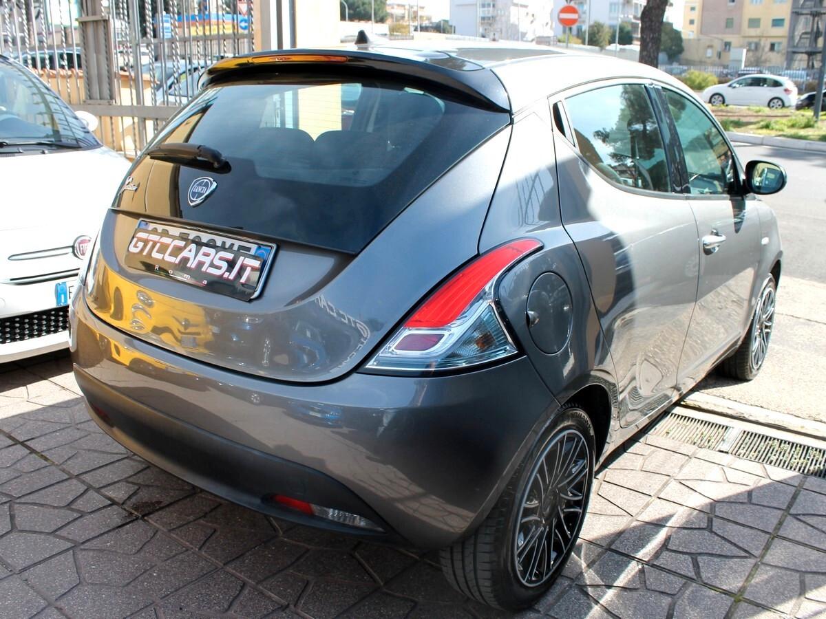 Lancia Ypsilon 1.0 Hybrid FireFly 5 porte S&S Silver Plus **PREZZO VERO** UNIPRO IVA DEDUCIBILE