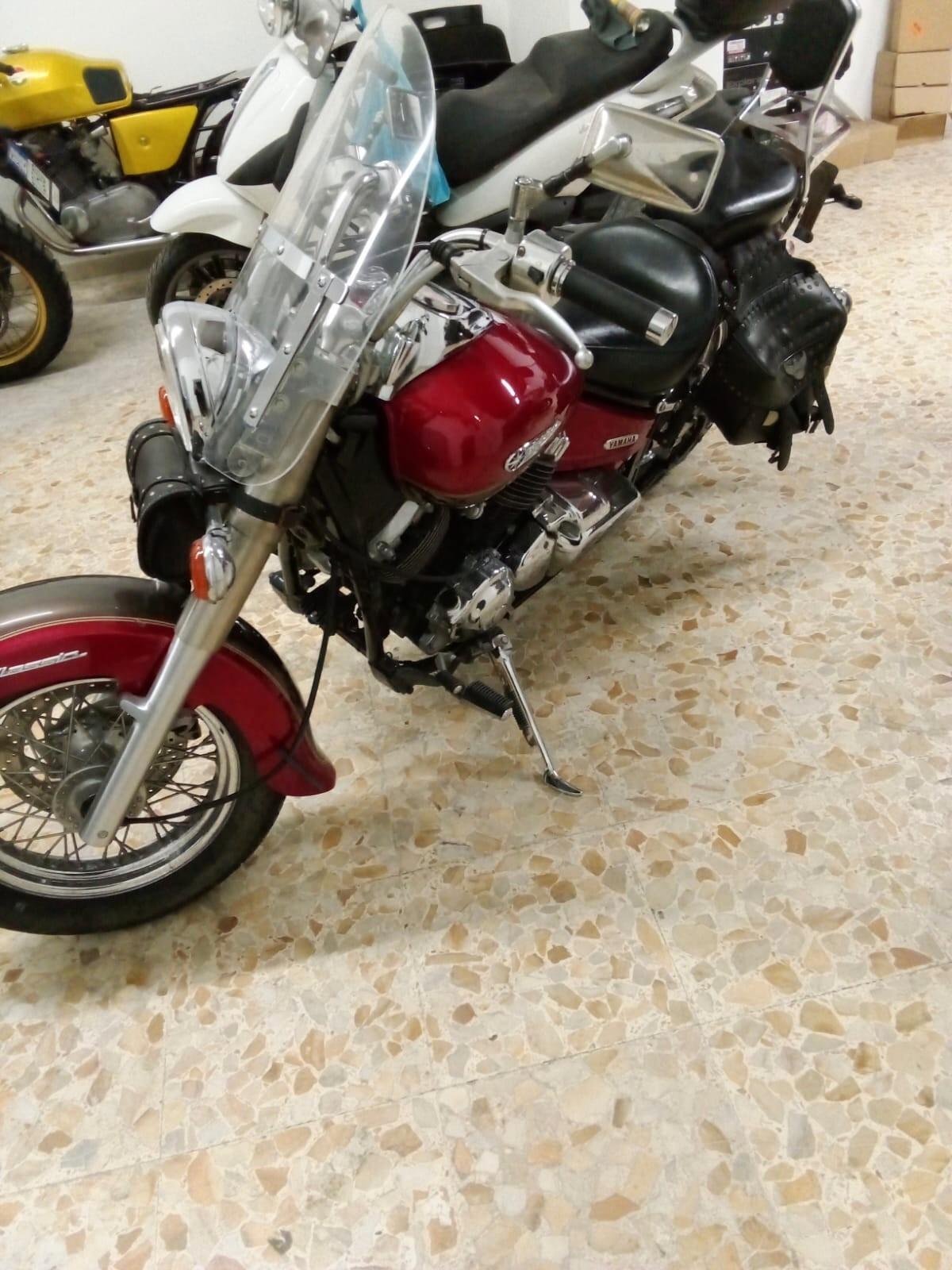 Yamaha XVS 650A Drag Star
