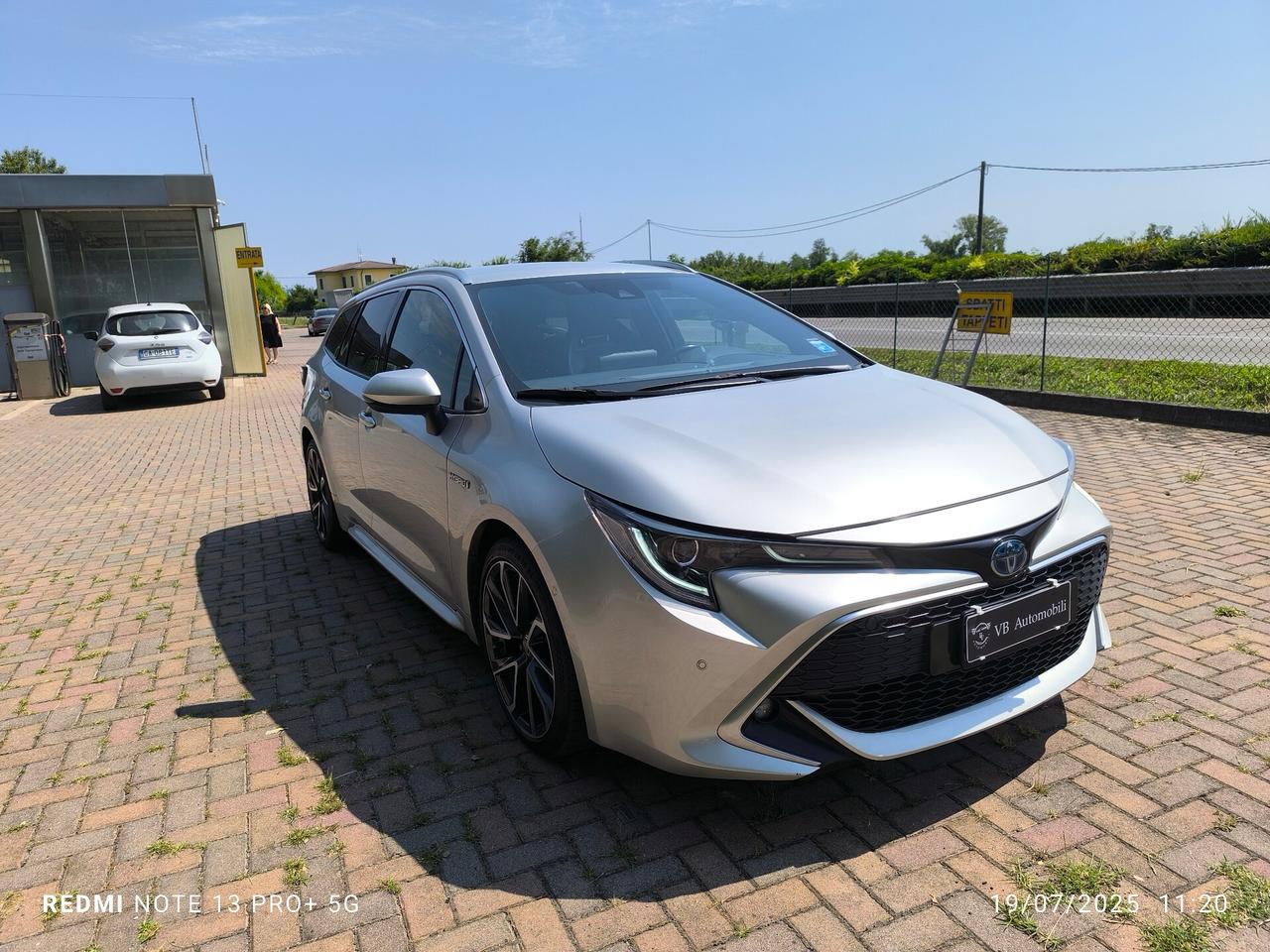 Toyota Corolla Touring Sports 2.0 Hybrid Lounge