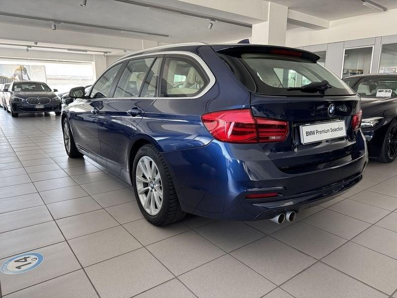 BMW Serie 3 Touring 320d xDrive Business Advantage