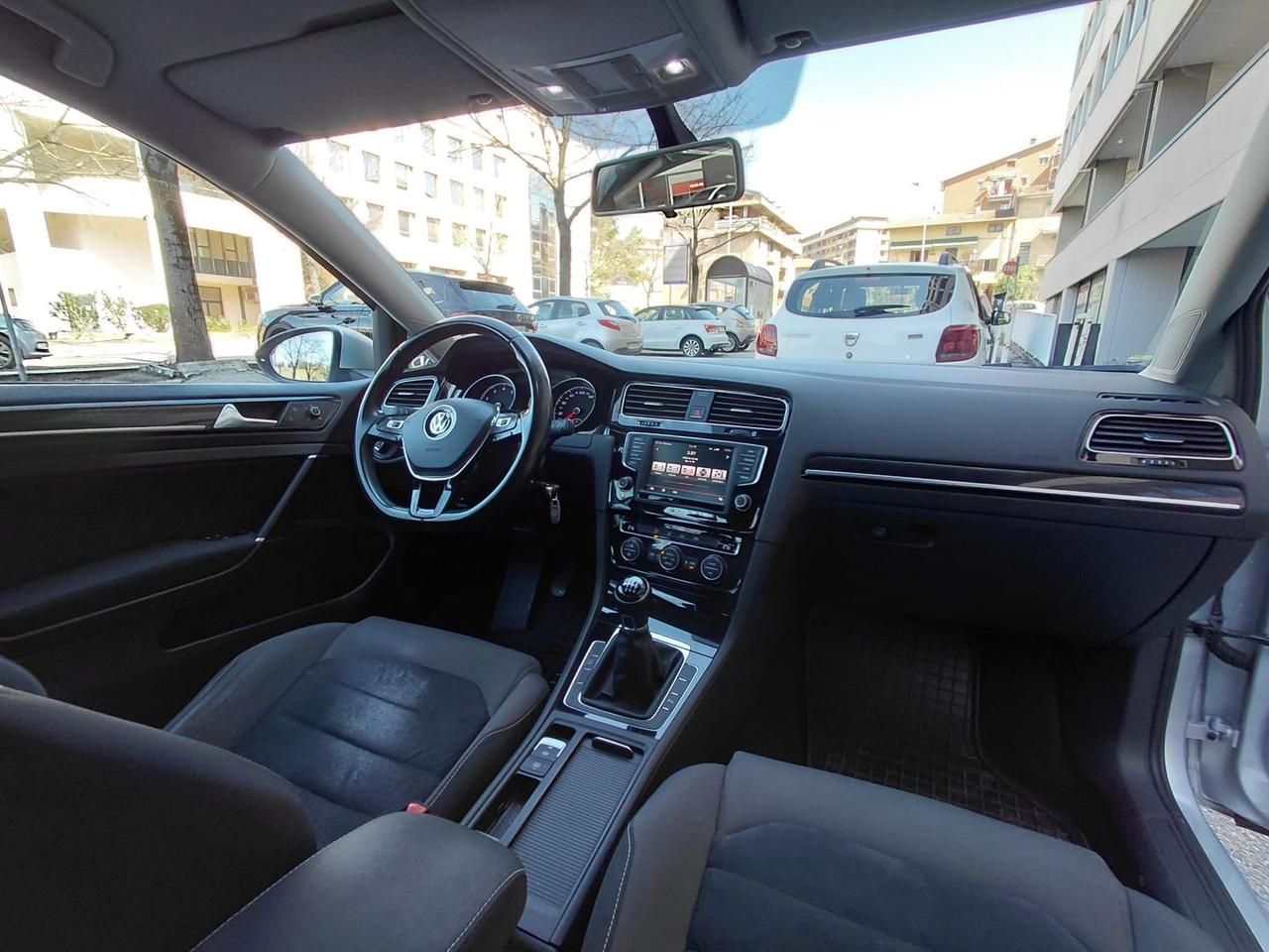 Volkswagen Golf Variant 1.4 Confortline Busi #9808