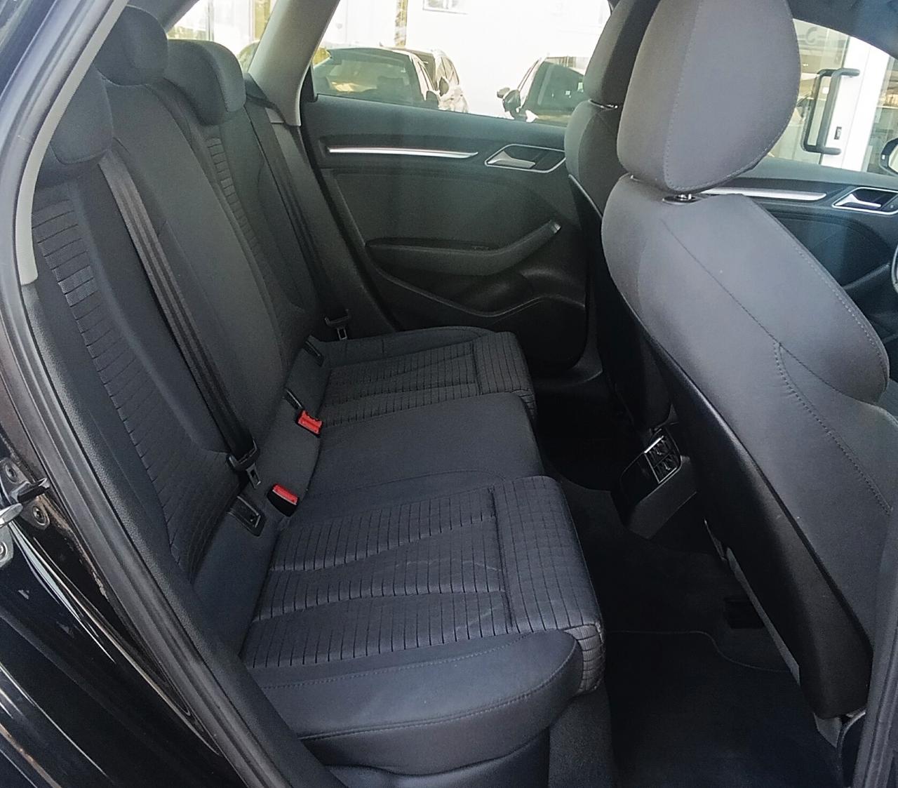 Audi A3 SPB 1.6 TDI 110cv Sport - Uniproprietario - Service completo