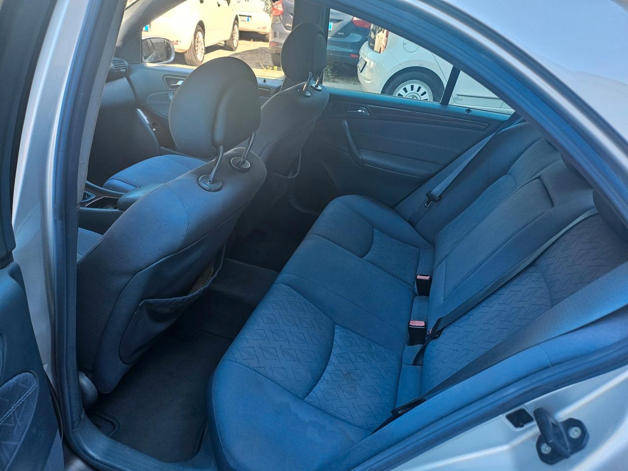 Mercedes-benz C 200 CDI Elegance 181.000km 2003
