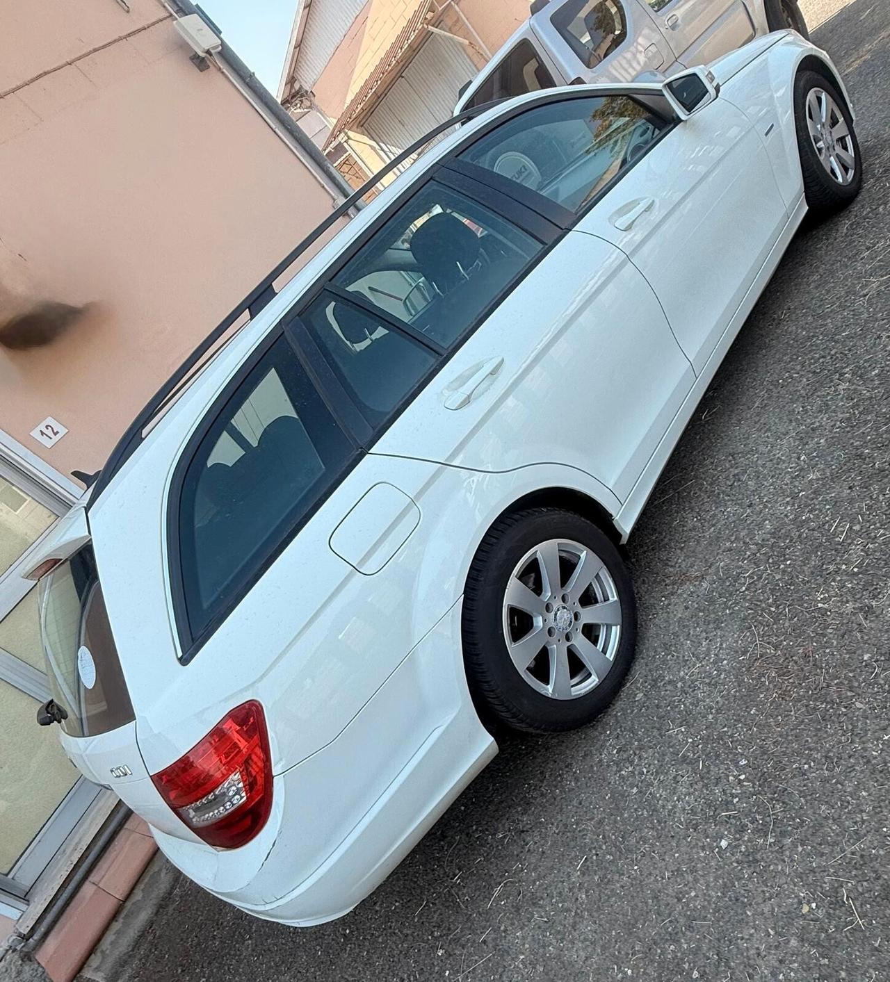 Mercedes-benz C 200 350 CDI S.W. BlueEFFICIENCY Elegance