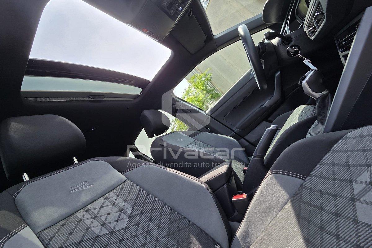 VOLKSWAGEN Taigo 1.0 TSI 115 CV DSG R-Line