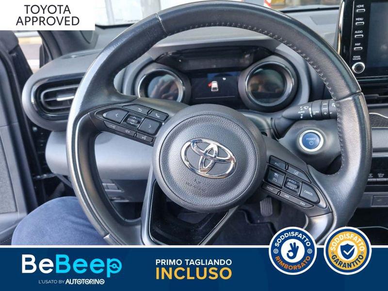 Toyota Yaris 1.5 HYBRID LOUNGE