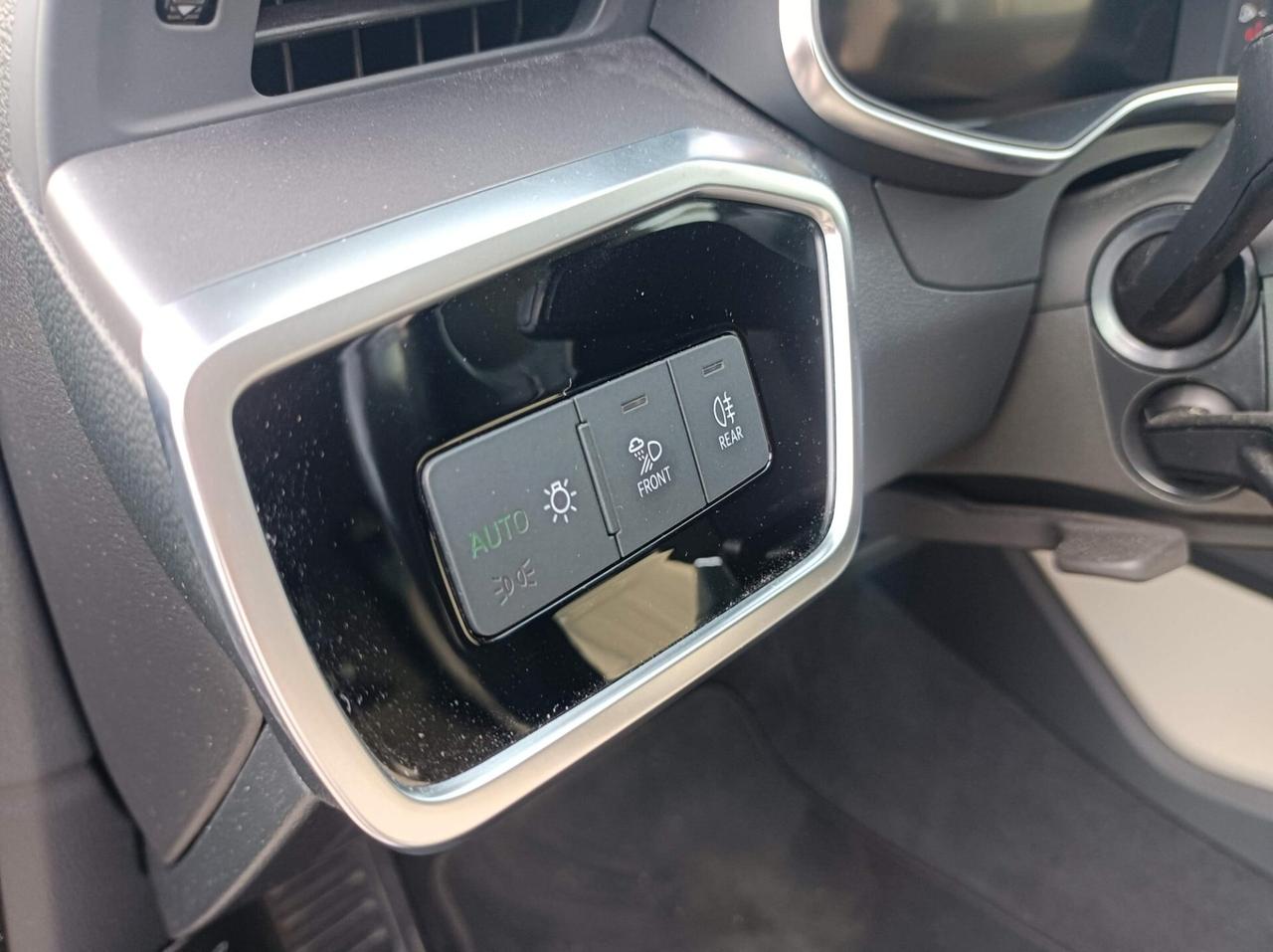 Audi A6 allroad 45 TDI 3.0 quattro S tronic Business Advanced