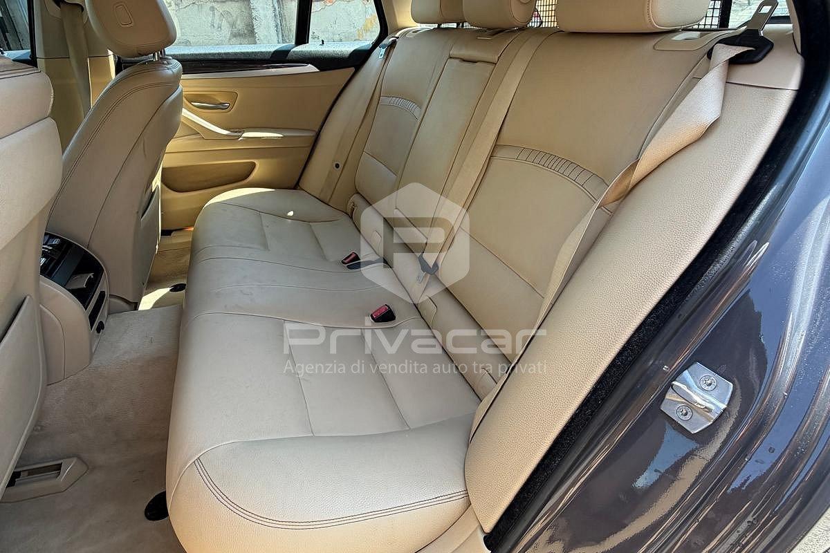 BMW 530d xDrive 258CV Touring Luxury
