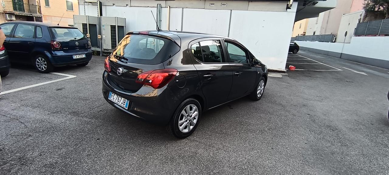 Opel Corsa 1.4 90CV GPL Tech 5 porte Advance