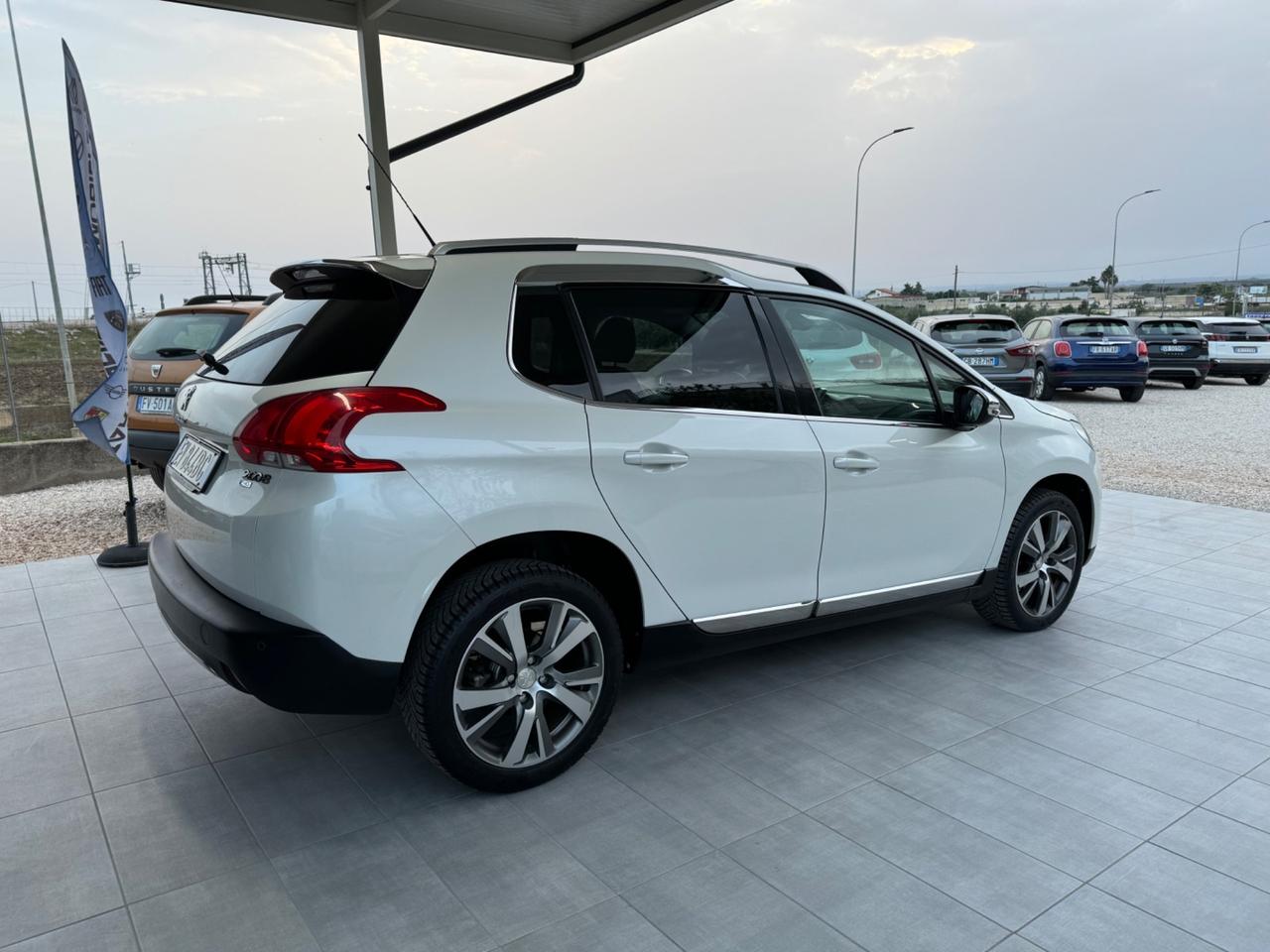 Peugeot 2008 1.6 e-HDi 92 CV Stop&Start Allure tetto panoramico