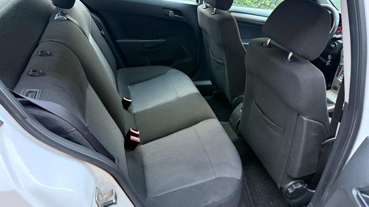 Opel Astra 1.7 CDTI 110CV 5 porte Cosmo