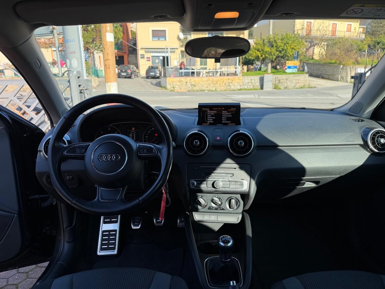 Audi A1 SPB 1.6 TDI 116 CV Metal plus