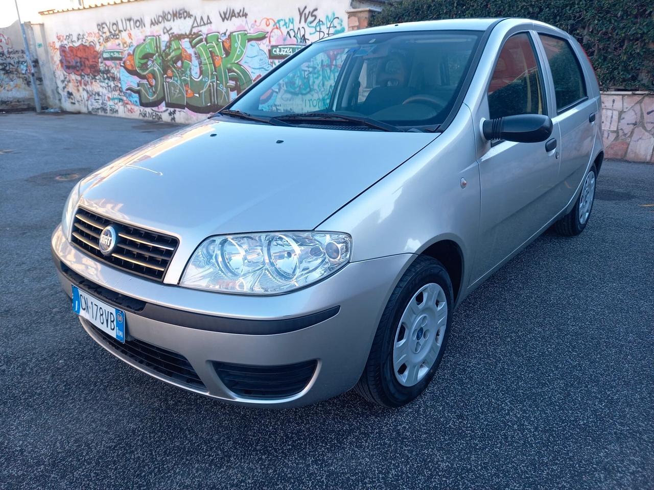 Fiat Punto 1.2 FIRE 52.000KM ORIGINALI