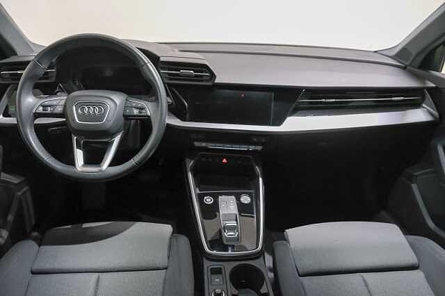 Audi A3 Sedan 35 TDI S tronic S line edition