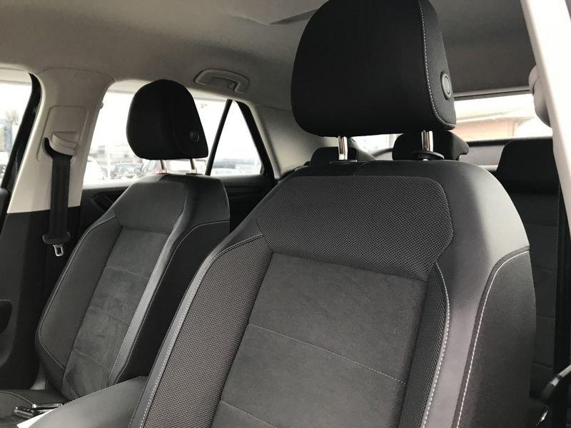 Volkswagen T-Roc 1.0 TSI 115cv Style 2025 - PARI AL NUOVO