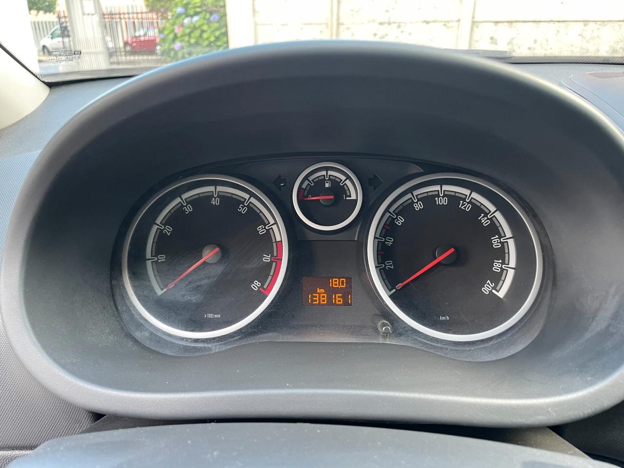 Opel Corsa 1.2 5 porte Sport IDONEA NEOPATENTATI