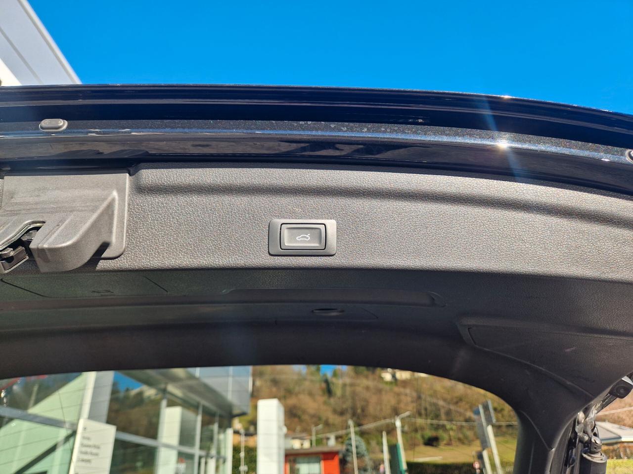 Audi Q3 35 TFSI S tronic line edition