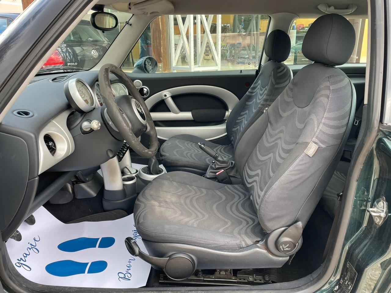 MINI ONE 1.6 B - 2004