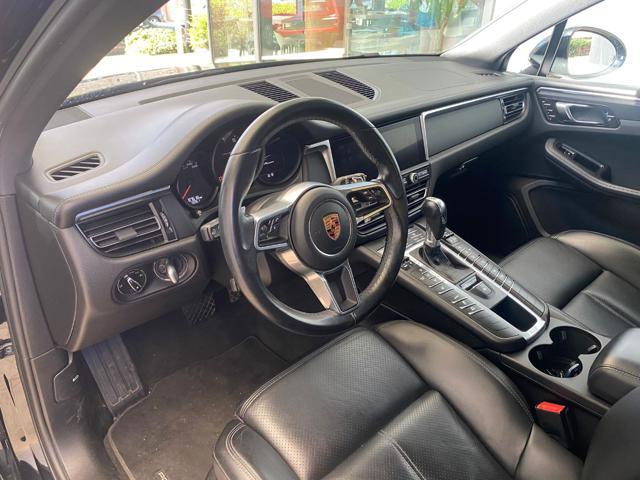 PORSCHE Macan 2.0