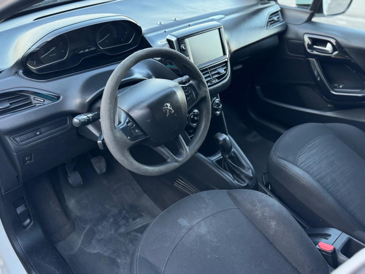 Peugeot 208 BlueHDi 102cv Van 2Posti