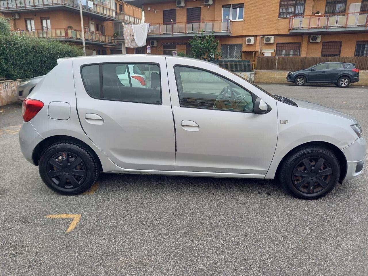Dacia Sandero 1.2 GPL 75CV Mega Tagliando!!!