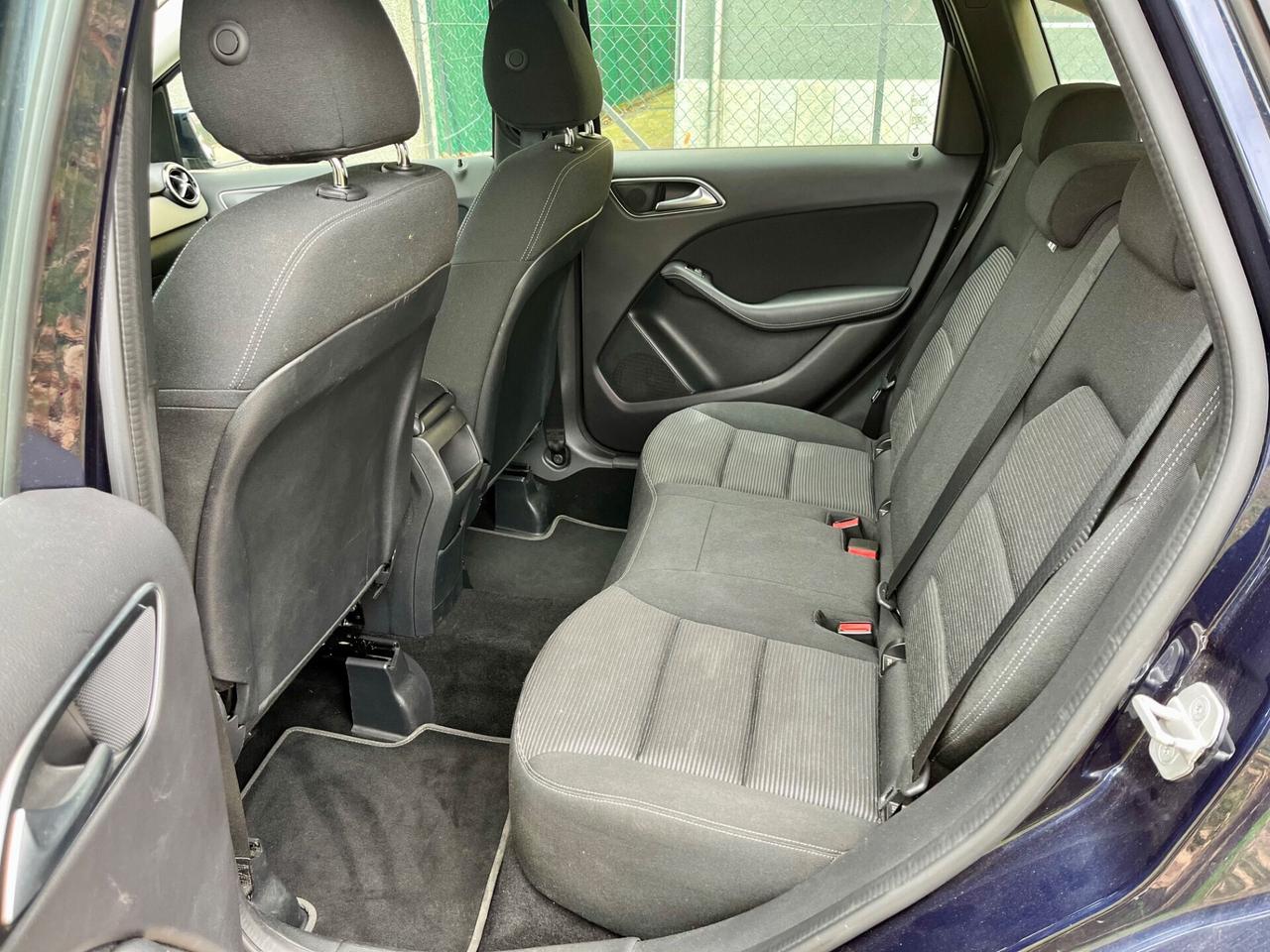 Mercedes-benz B 180 d Automatic Business