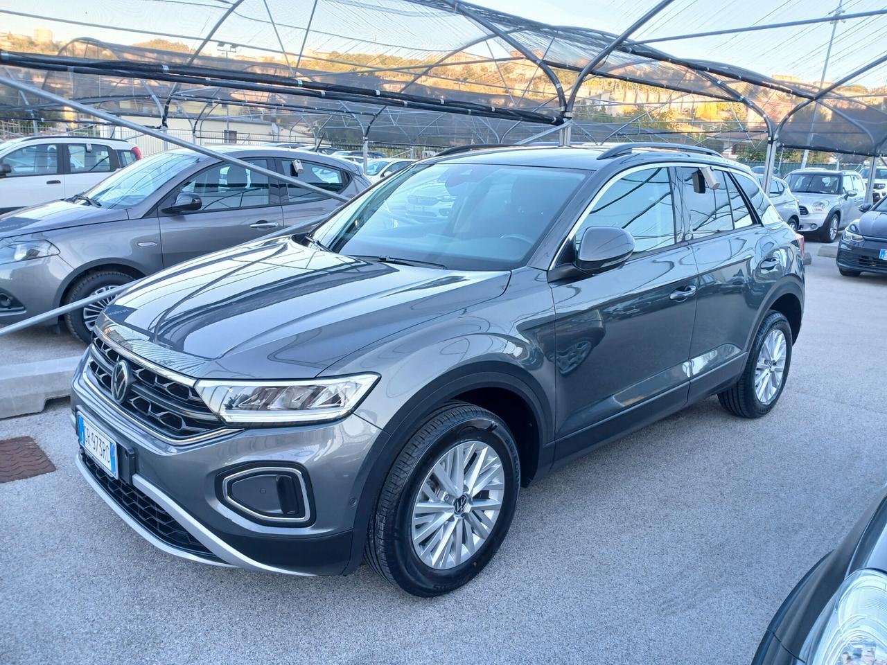 VOLKSWAGEN T-ROC 1.0 TSI 110CV 2023