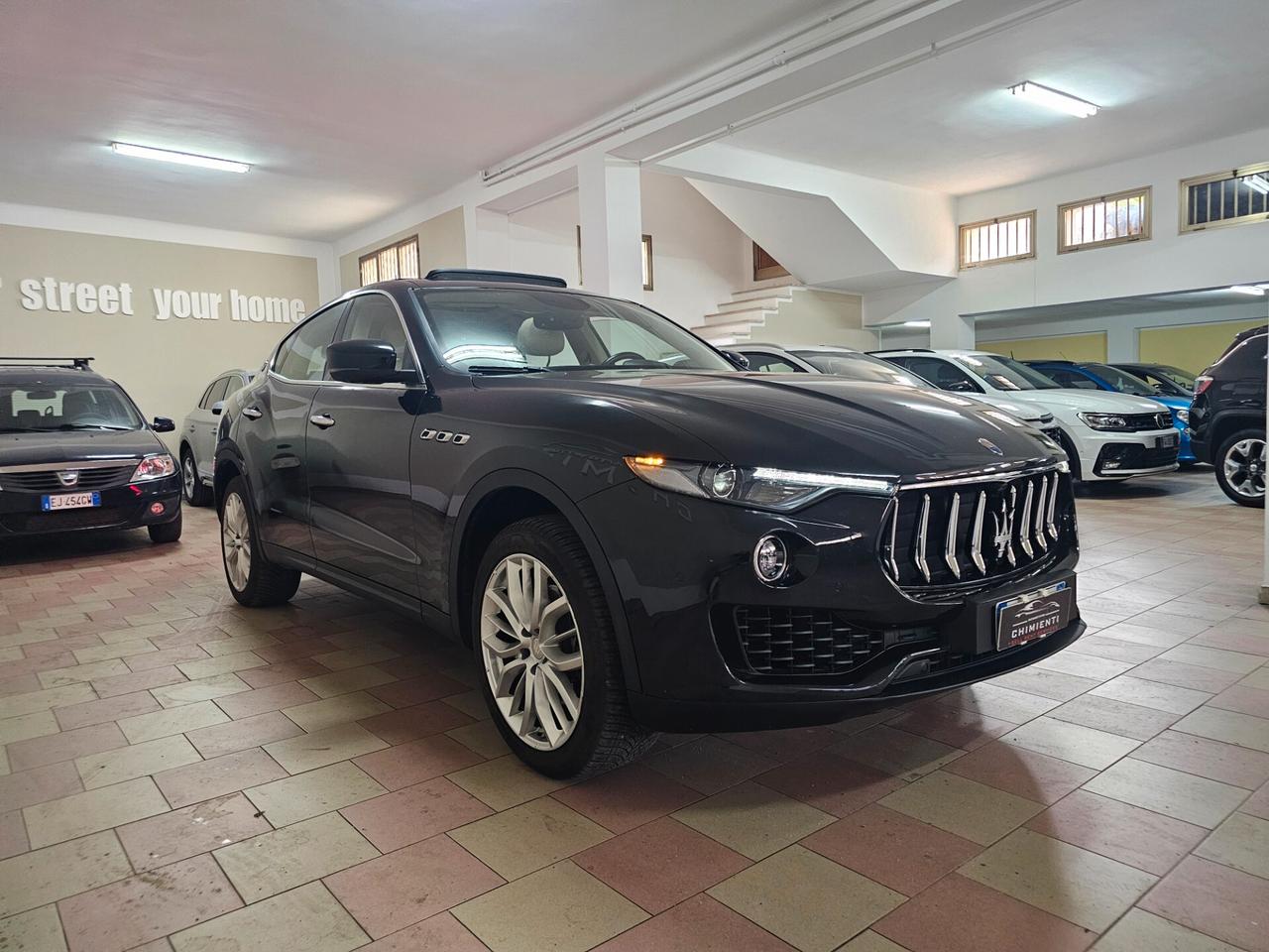 Maserati Levante V6 Diesel 275 CV AWD Granlusso