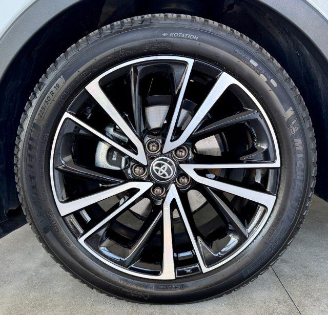 TOYOTA C-HR 1.8 HV Lounge e-cvt TETTO / PREZZO REALE