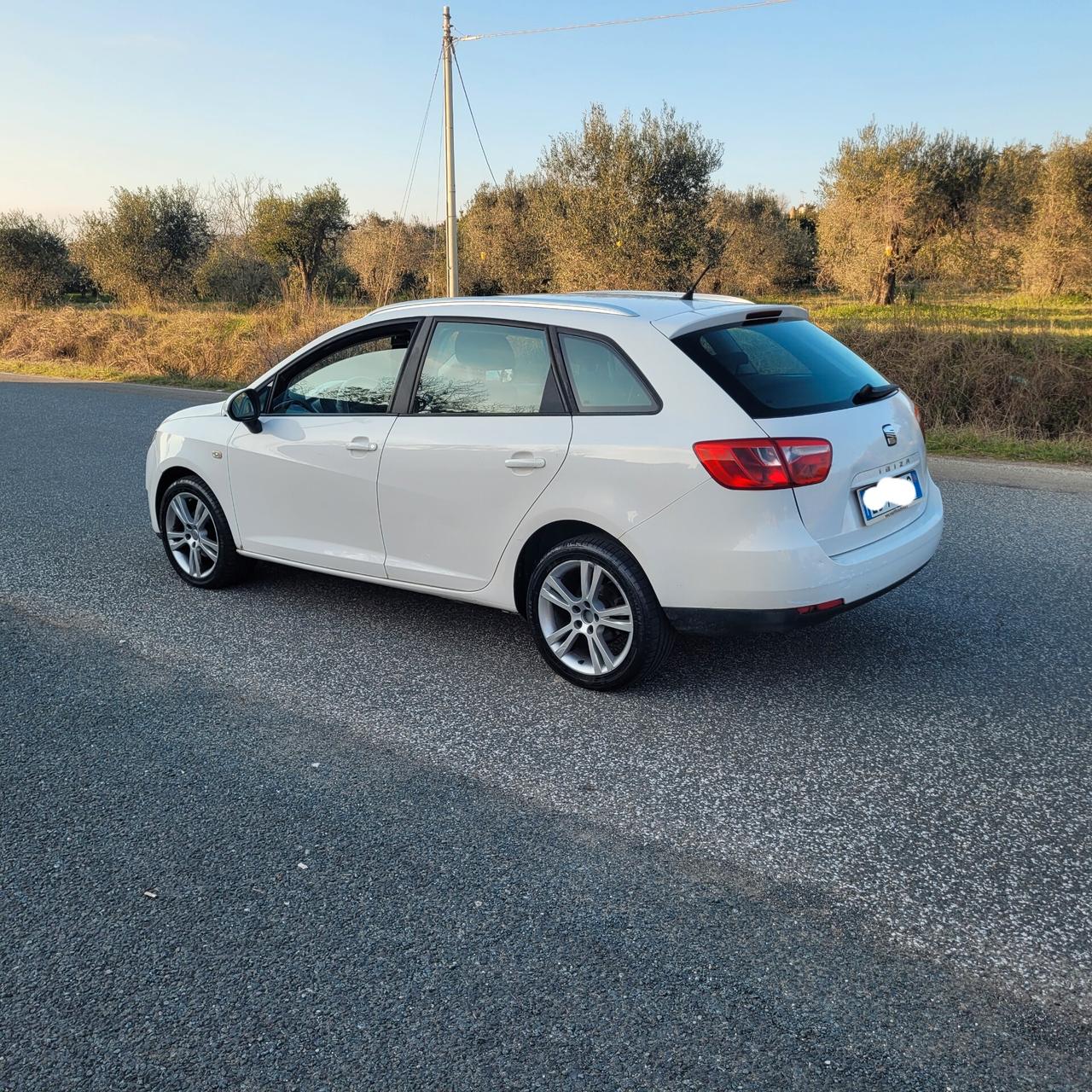 Seat Ibiza 1.4 5p. Reference