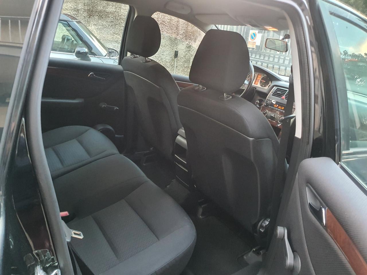 Mercedes-benz B 180 CDI