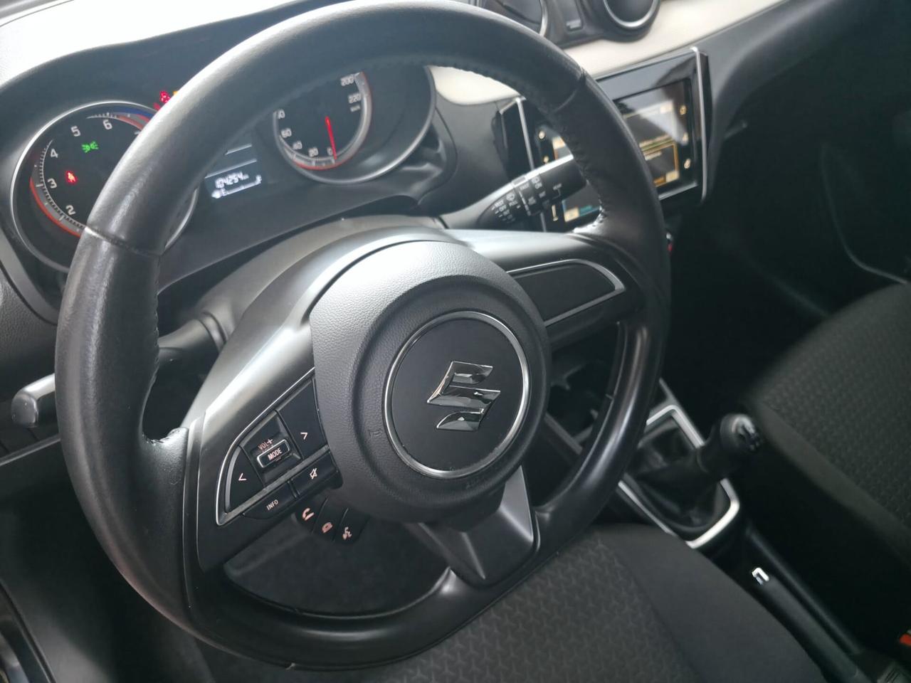 Suzuki Swift 1.2 Hybrid Top NEOPAT