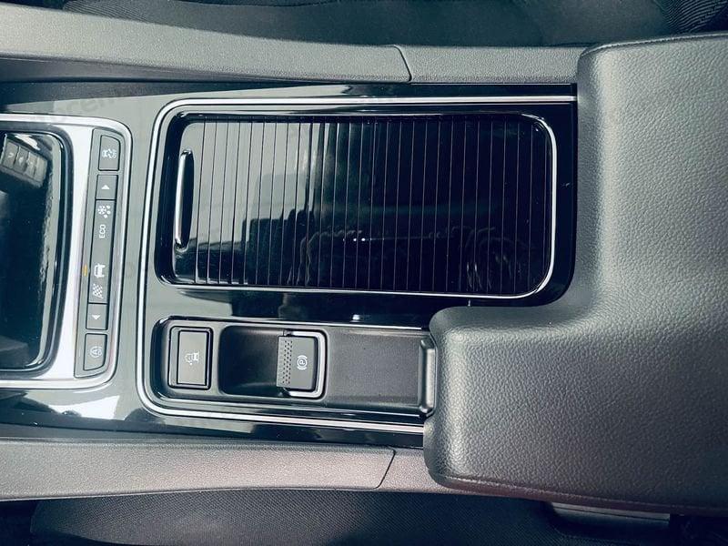 Jaguar F-Pace F-Pace 2.0d i4 Pure 180cv auto