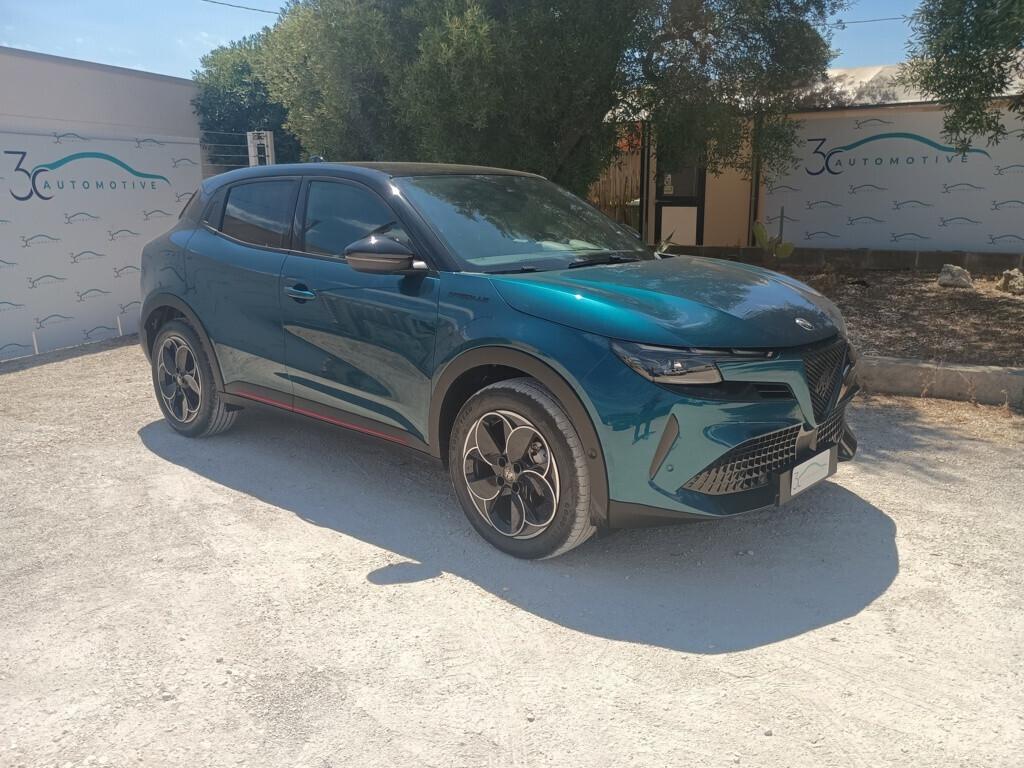 Alfa Romeo Junior 1.2 136 CV Hybrid eDCT6 Speciale