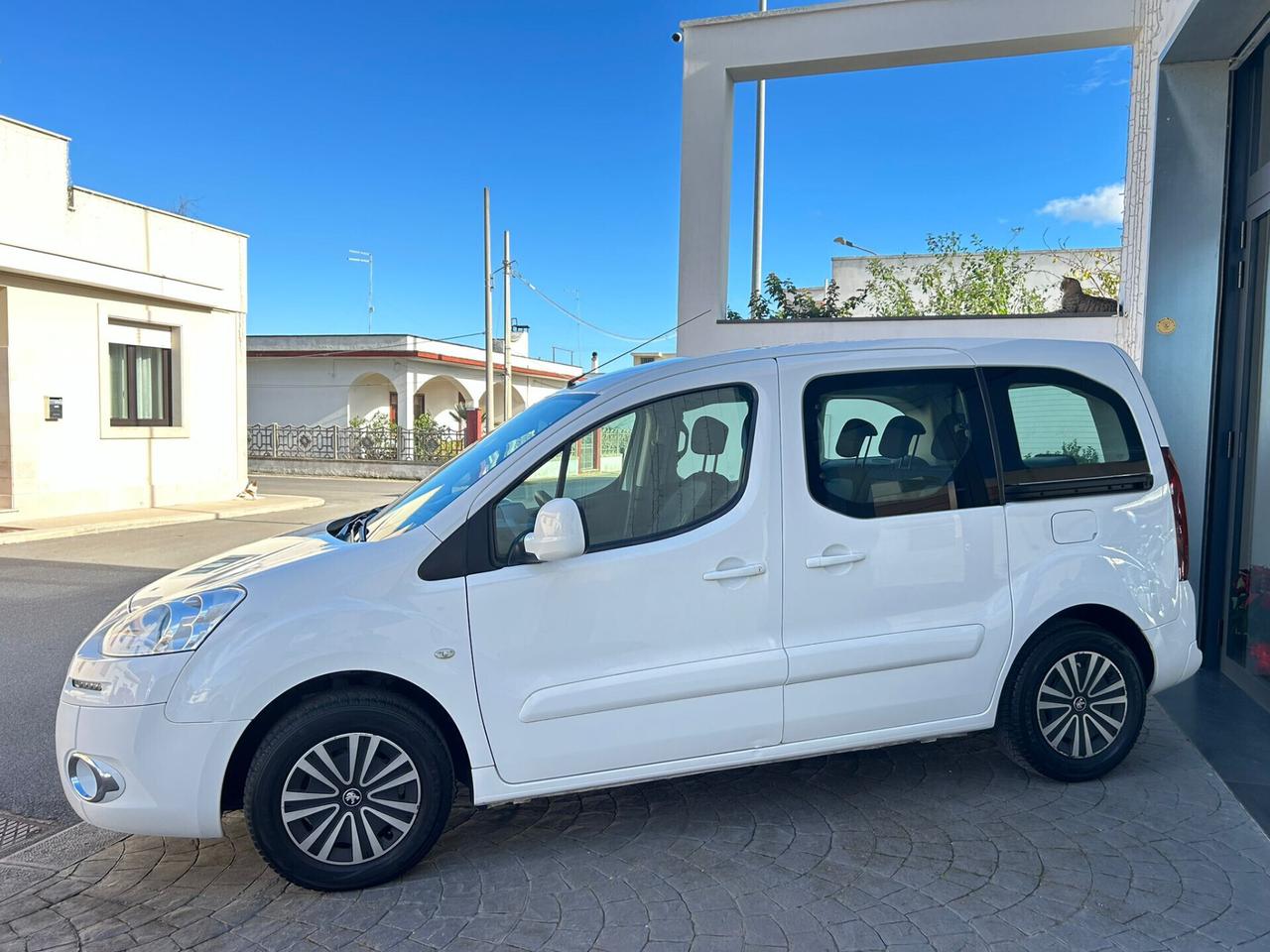 Peugeot Partner 1.6 HDI 115 Cv - 2015