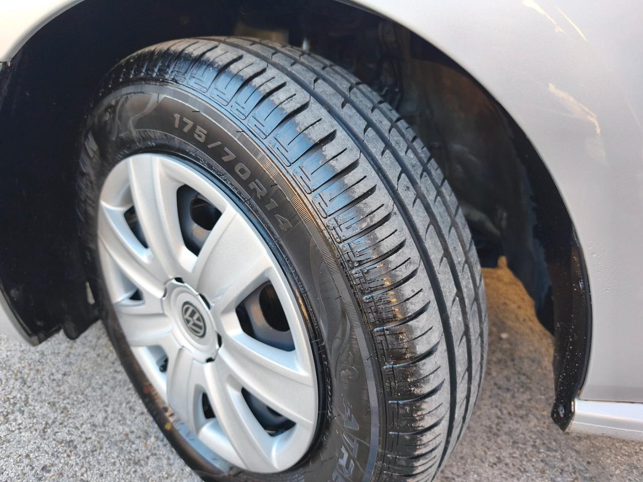 Volkswagen Polo 1.0 MPI 5p. Trendline