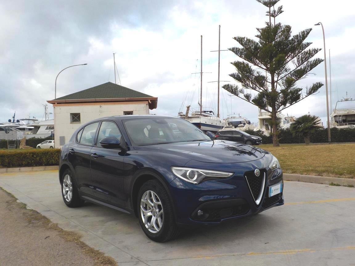Alfa Romeo Stelvio 2.2 Turbodiesel 190 CV AT8 Q4 Business