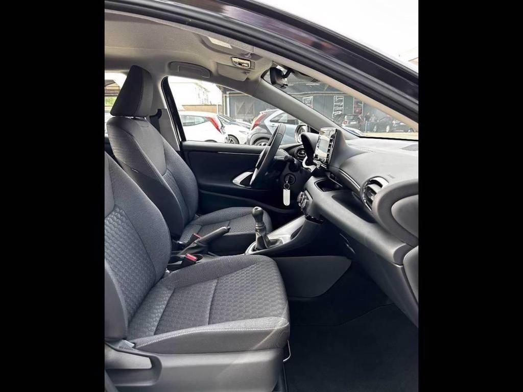 Toyota Yaris 1.0 VVT-i Active