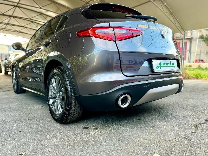 Alfa Romeo Stelvio 2.2 Turbodiesel 160 CV AT8