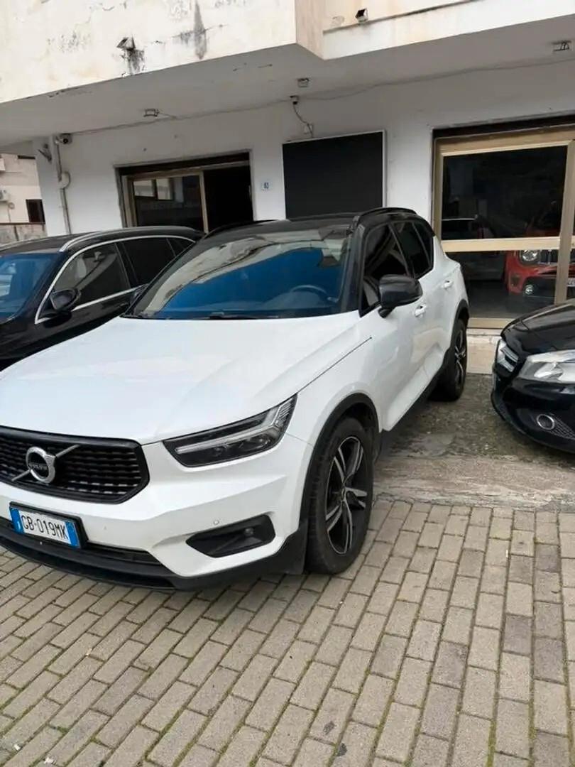 Volvo XC40 D3 Geartronic R-design MOTORE NUOVO