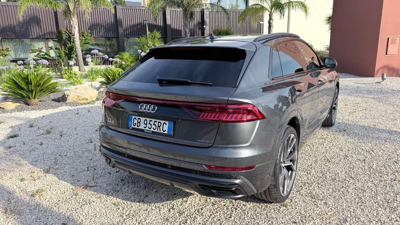 Audi Q8 50 TDI 286 CV quattro tiptronic Sport