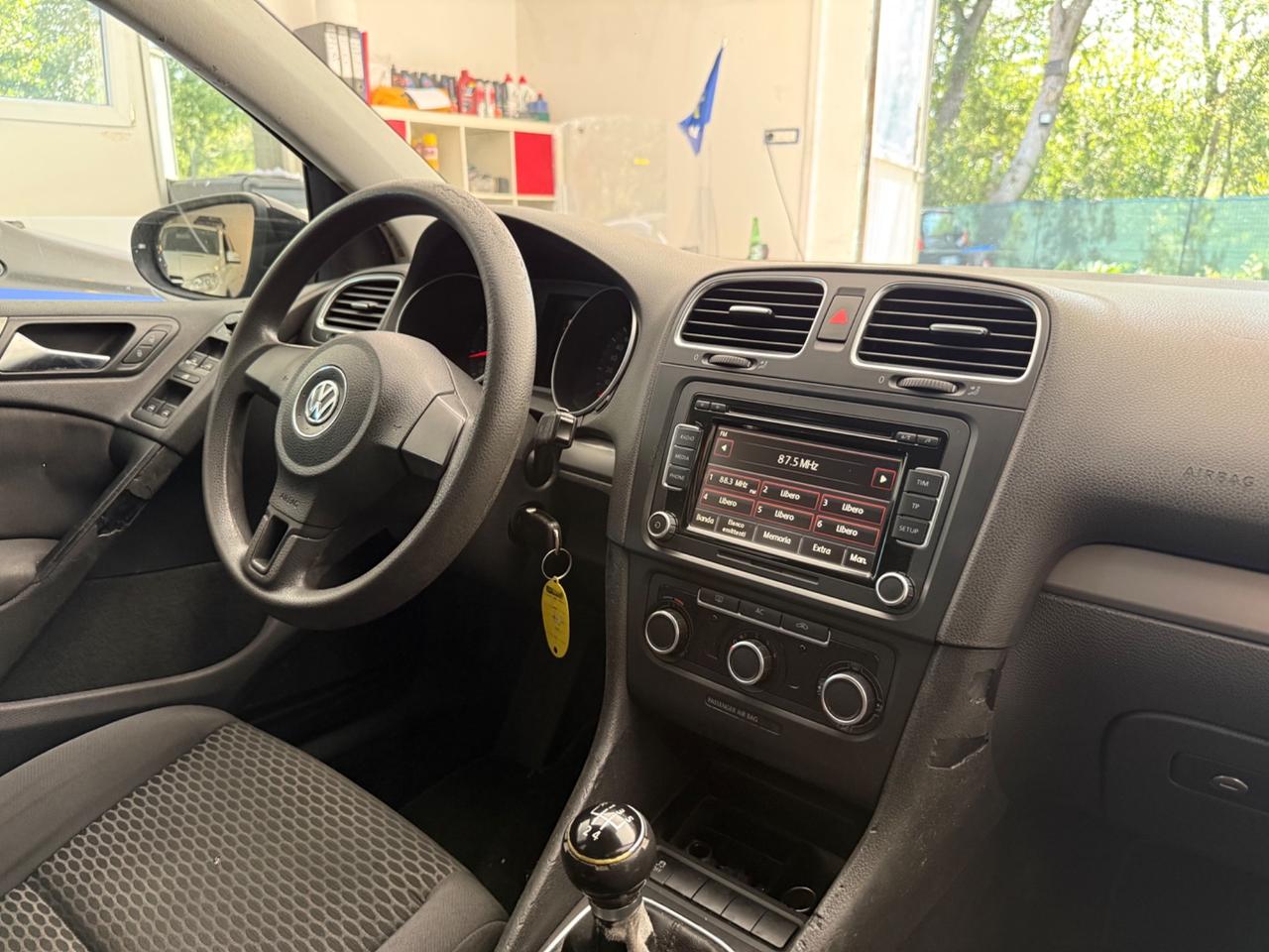 Volkswagen Golf 1.4 benzina neopatentati