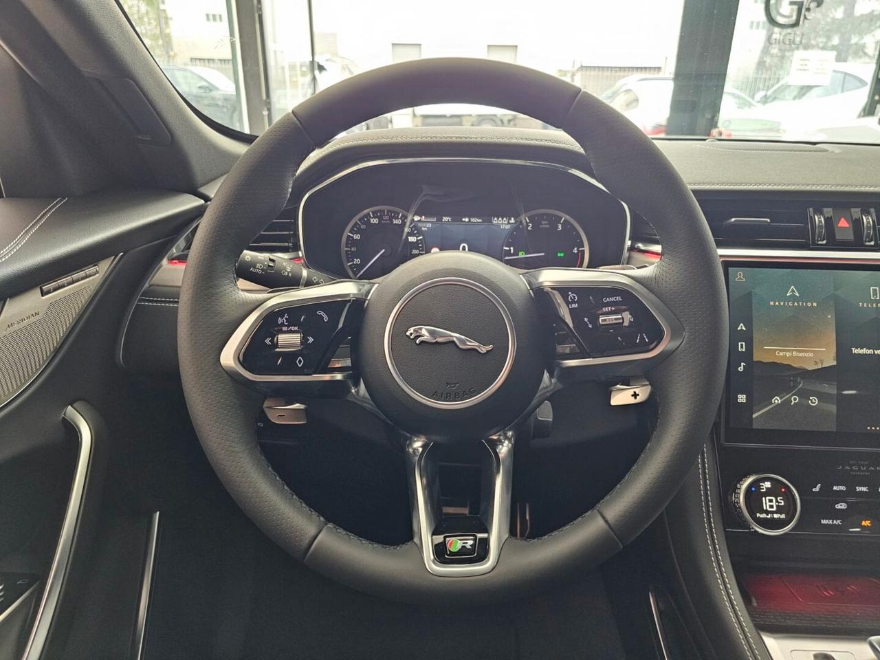 Jaguar F-Pace 2.0 D 204 CV AWD aut. R-Dynamic SE