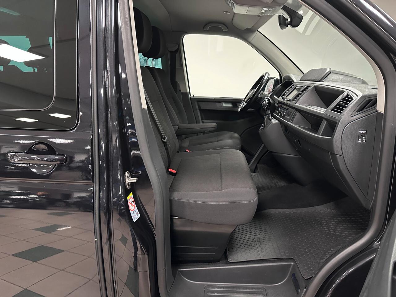 CARAVELLE PL 2.0TDI 150CV DSG 9POSTI! IVA COMPRESA