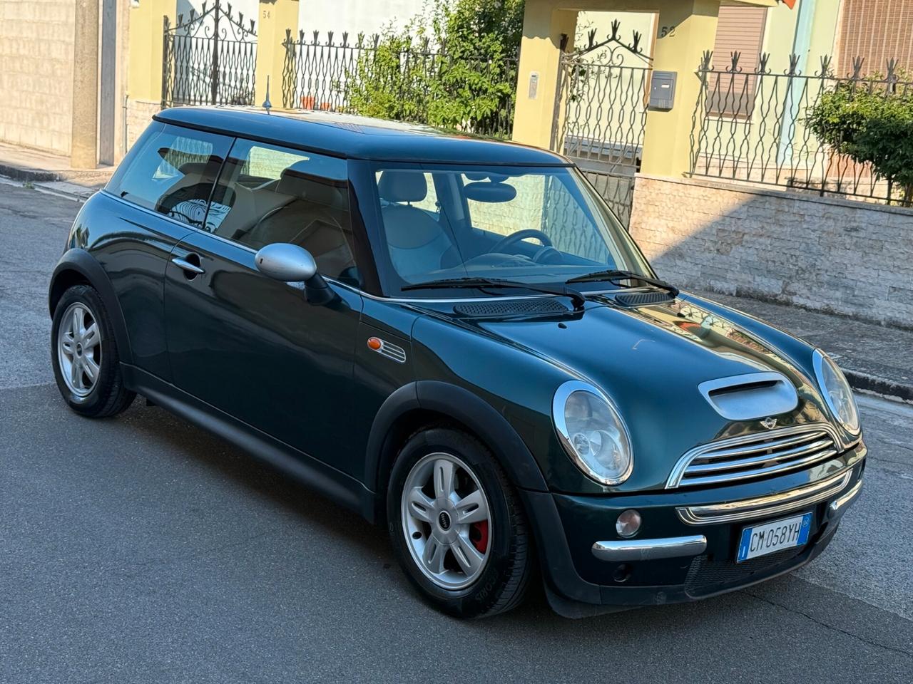 Mini 1.4 TDI 75CV One D *TETTO *PELLE - 2004
