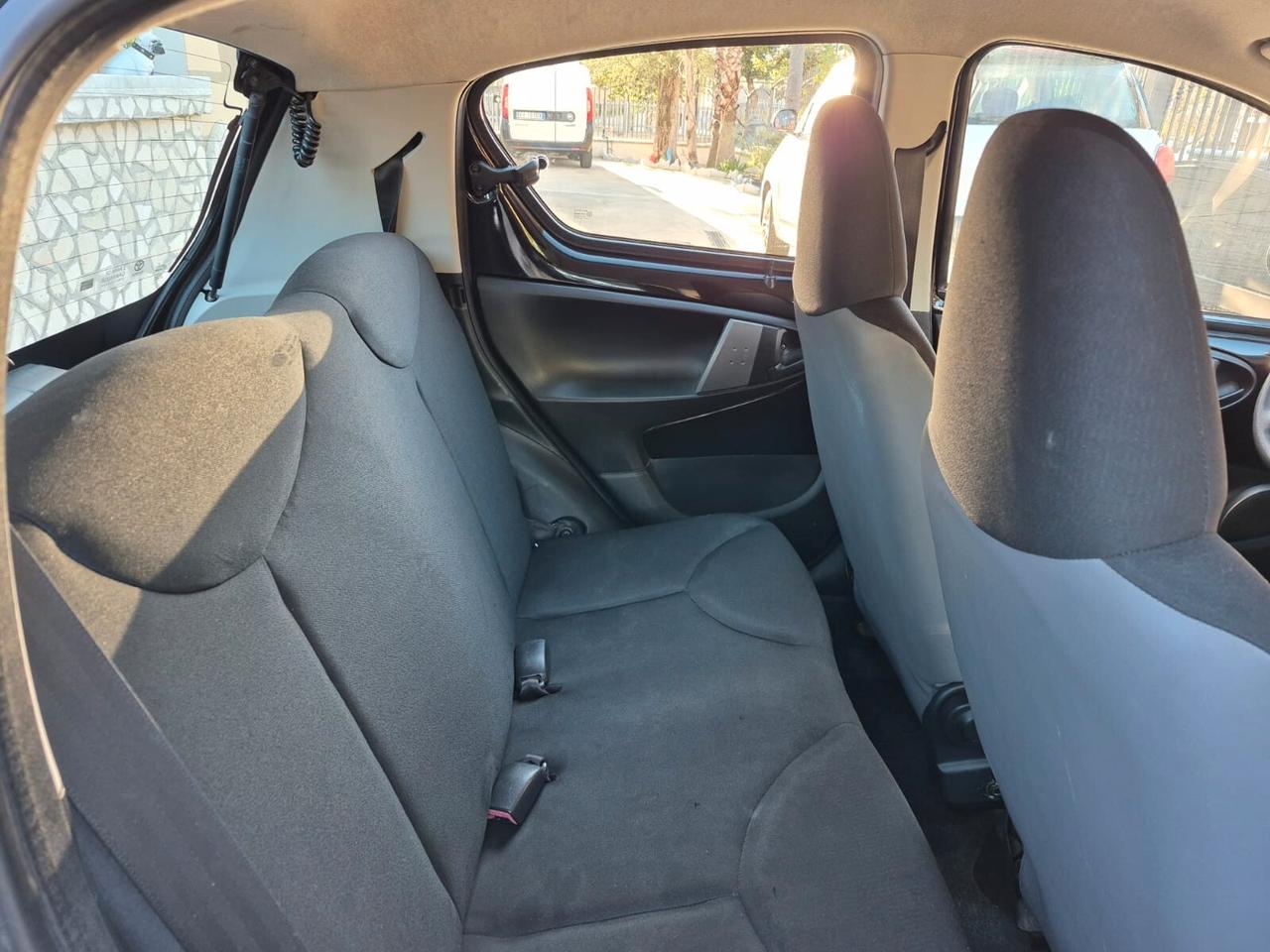 Toyota Aygo 1.0 12V VVT-i 5 porte Cool Soda Connect