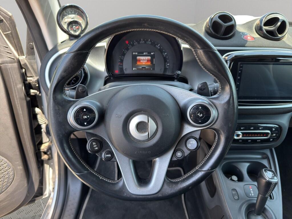 Smart fortwo coupe 0.9 Turbo Brabus Xclusive twinamic